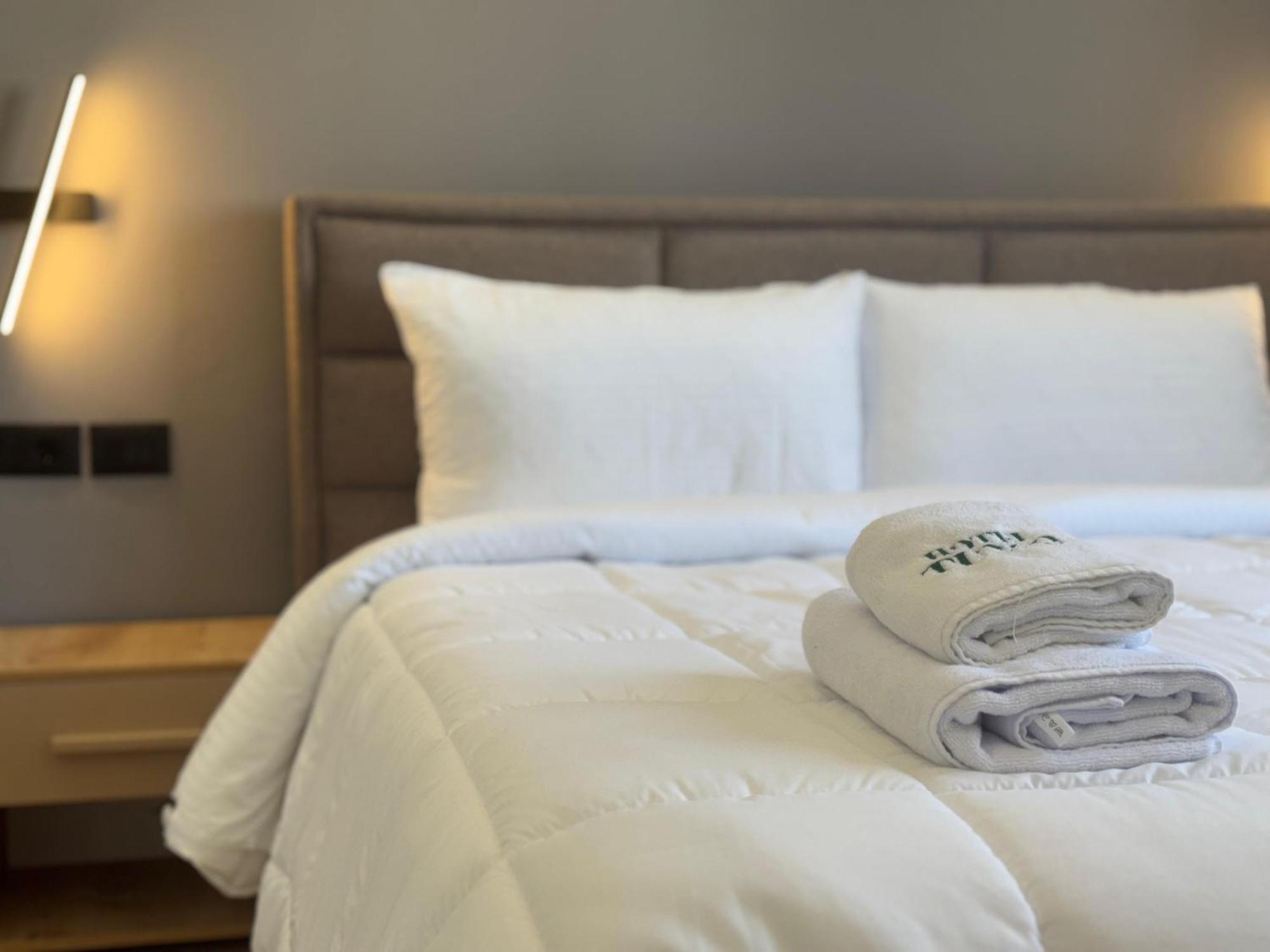 Tuyo 3* Tirana